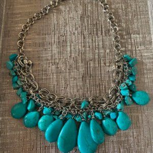 NWOT Turquoise Bib Necklace